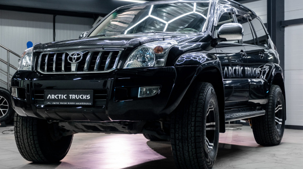 Классика, готовая к любым дорогам: Toyota Land Cruiser Prado 120 в модификации Arctic Trucks AT35