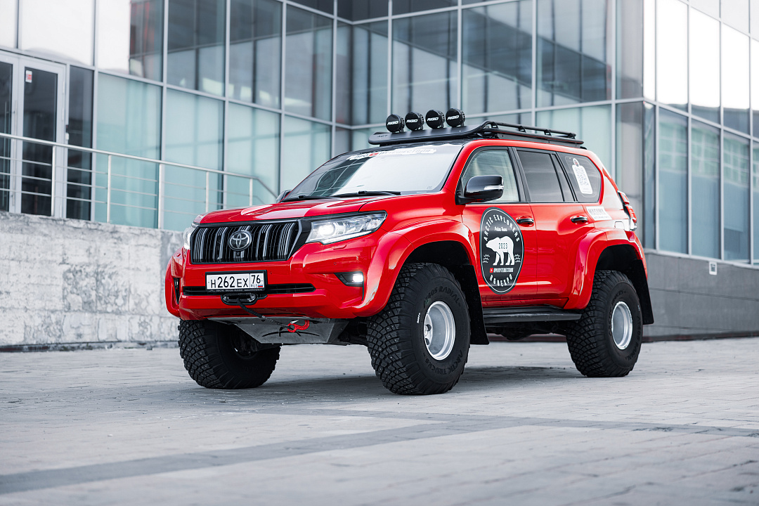 Toyota Land Cruisr Prado AT38