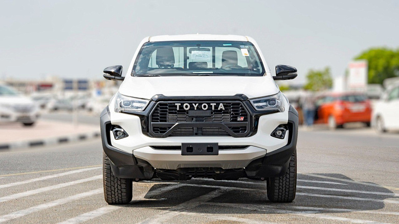 Hilux *3729
