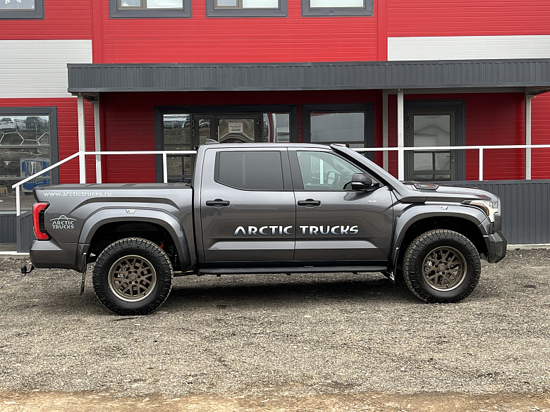 Toyota Tundra AT37 2472
