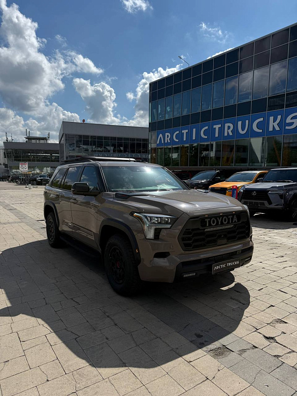 Toyota Sequoia TRD *1090
