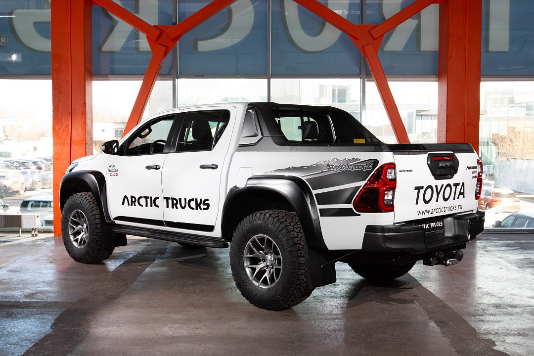 Toyota Hilux 5311