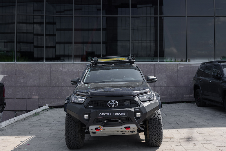 Toyota Hilux 4300