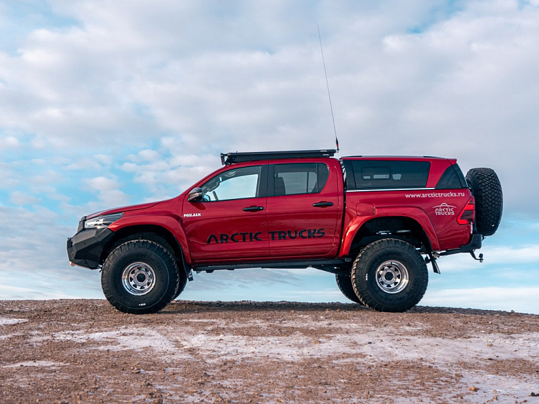 TOYOTA HILUX AT38