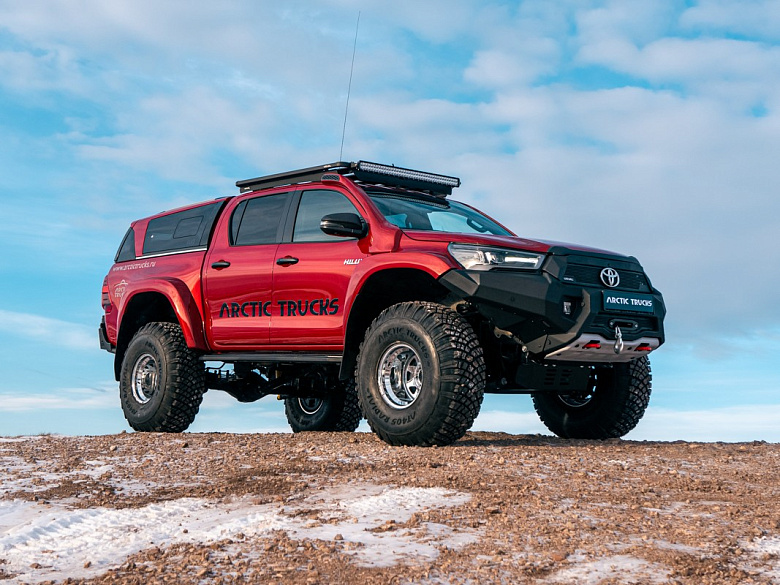 TOYOTA HILUX AT38