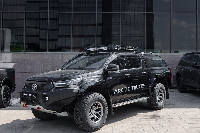 Toyota Hilux 4300