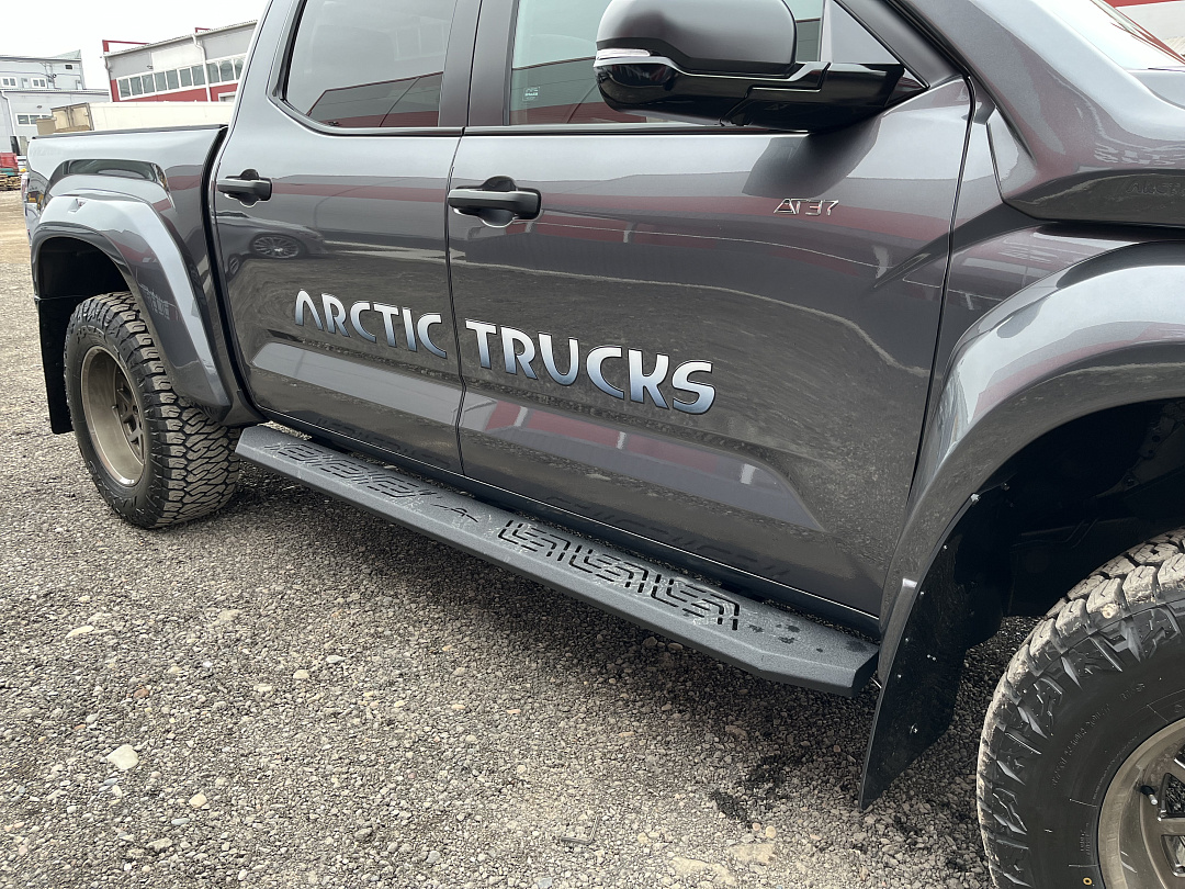 Toyota Tundra AT37 2472