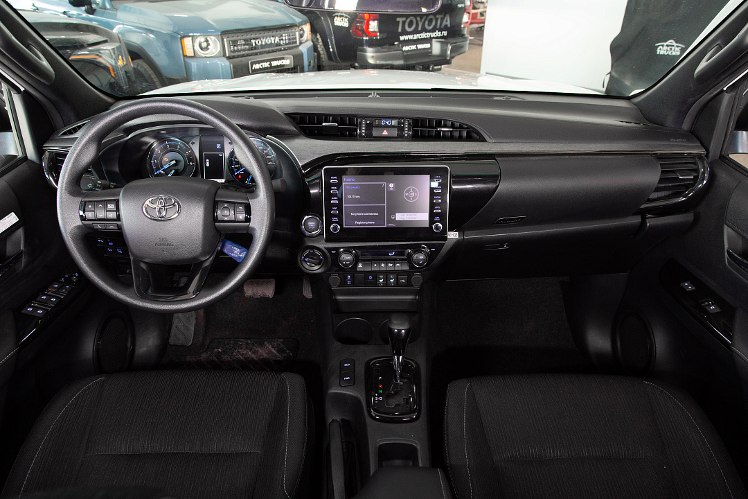 Toyota Hilux 5311